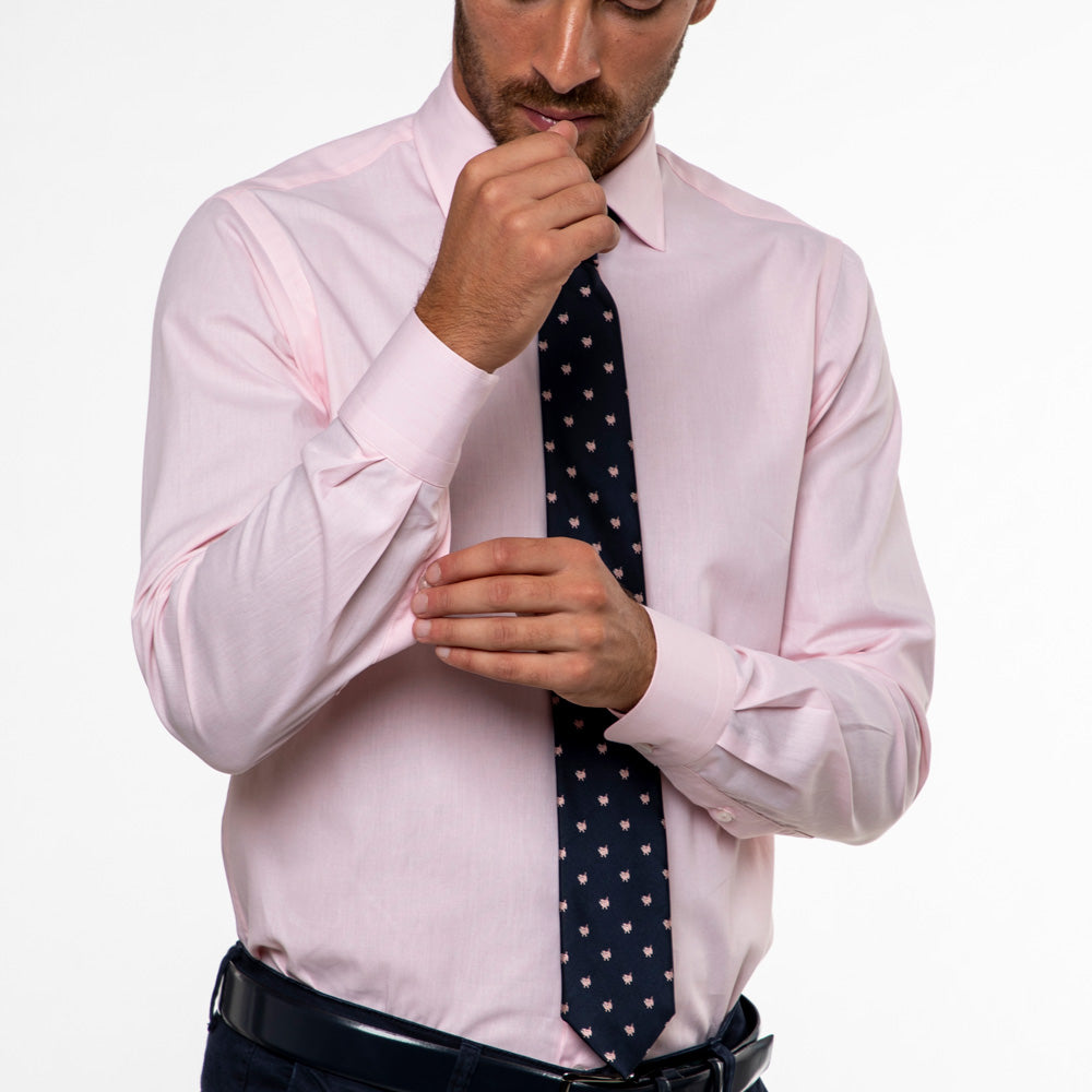 Camicia-rosa-fil-a-fil-slim-fit-Viben-con-cravatta